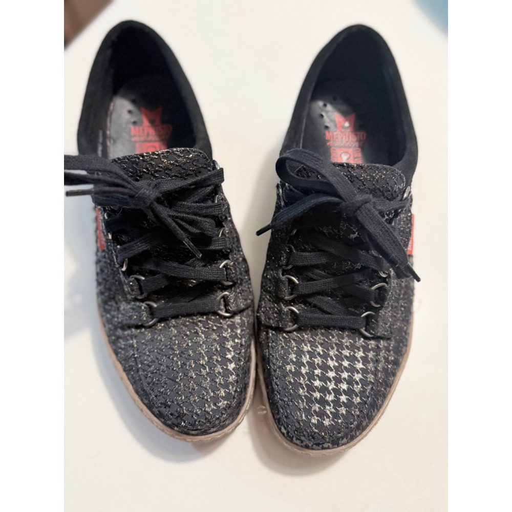 Mephisto Flats & Loafers 8.5 Black Gold